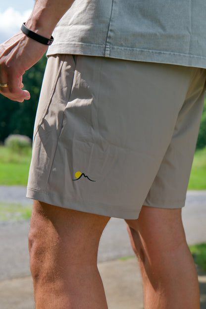 Summit Shorts (Khaki)